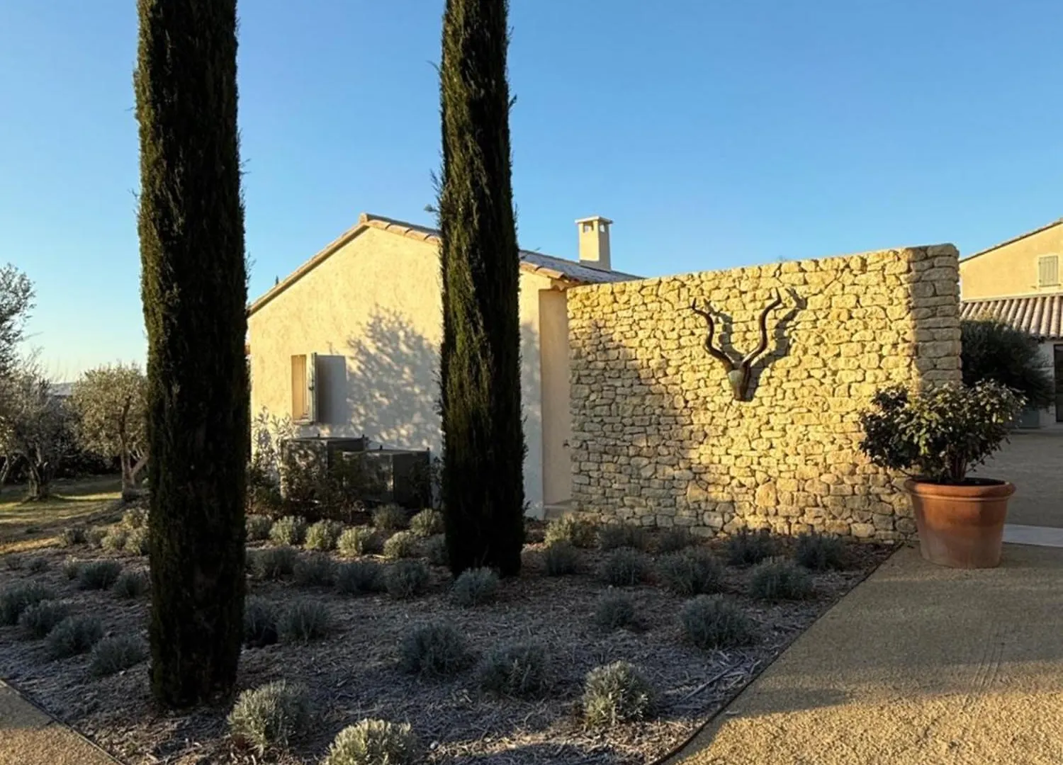 Ecolodge Romantique Proche Lourmarin Piscine Privee Borne Recharge Puyvert 0*,  France